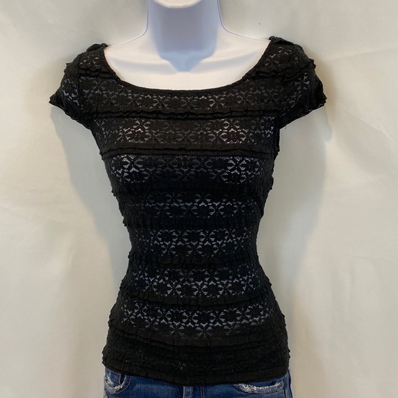 Banana Republic Tops - Banana Republic stretch floral lace short sleeve top black size XS